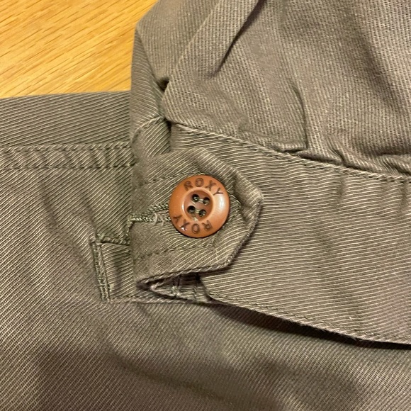 Roxy Green Cropped Utility Jacket - Picture 12 of 16